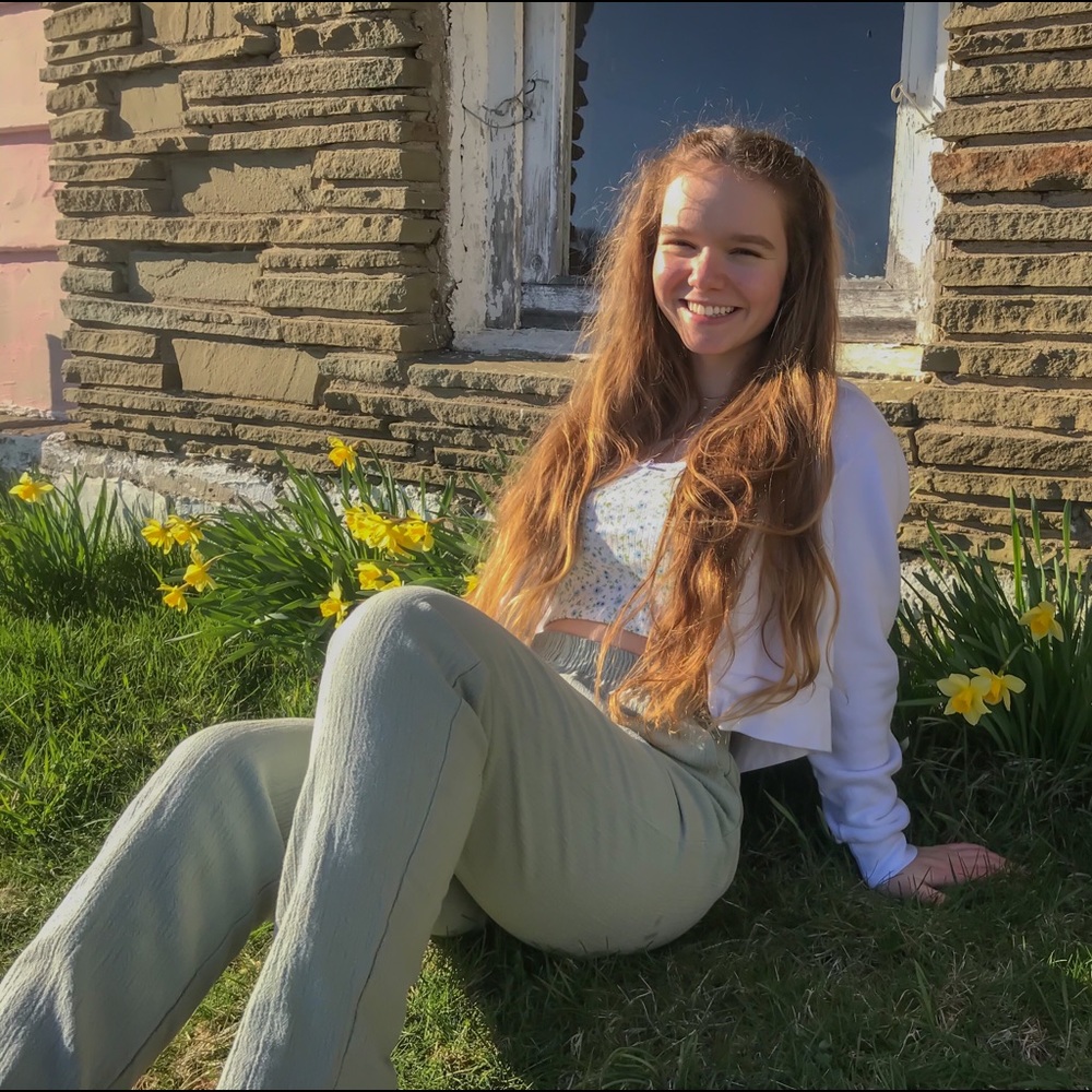 Meet your Posher, Laneya